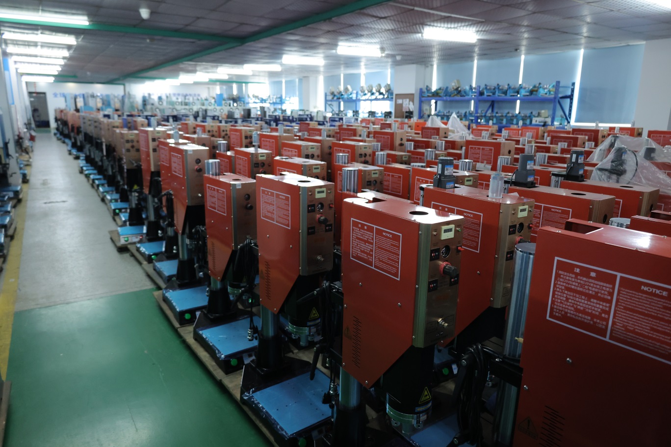 蘇州汽車零部件產(chǎn)業(yè)升級(jí)：超聲波焊接技術(shù)如何破解車鏡制造難題？(圖1)